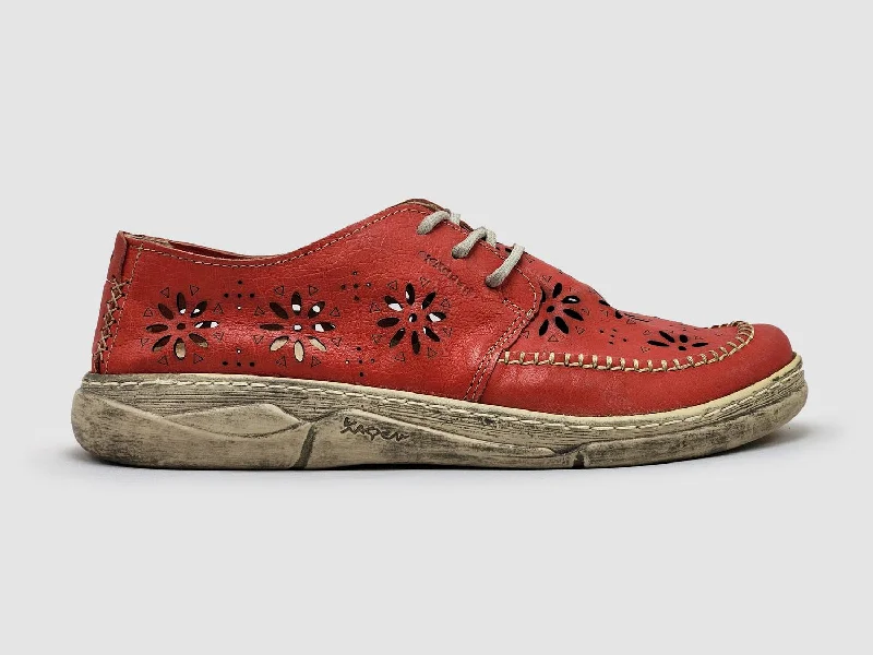 Women's Timeless Flower Low-Top Leather Shoes In Red