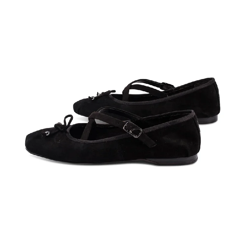 Zori Black Suede F24