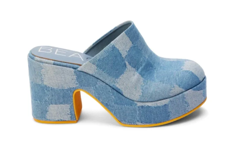 Jayde Platform Clog In Blue Denim Patch