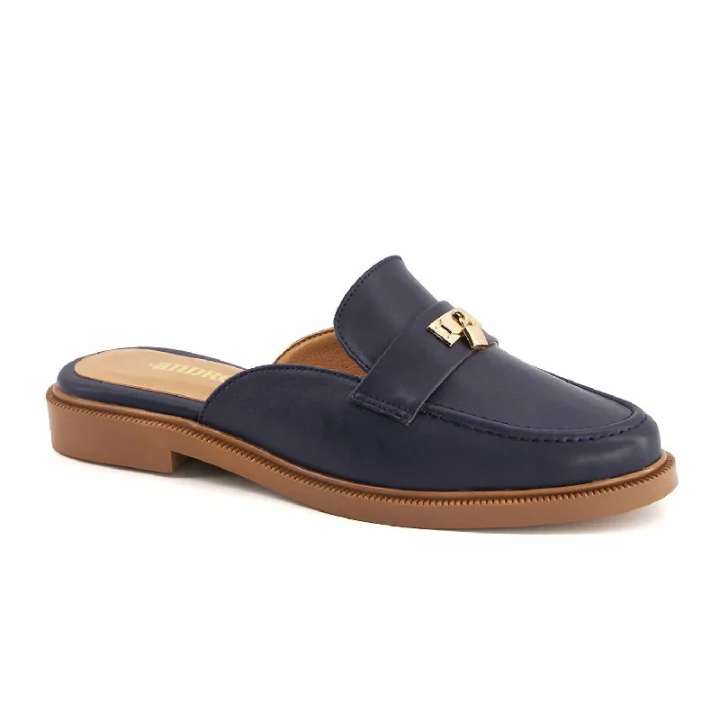 Women's Moccasin Clogs In Navy