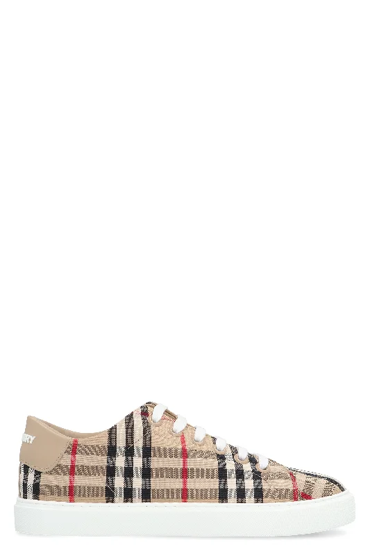 BURBERRY Women’s Sneakers - TNR Newalbridge Style