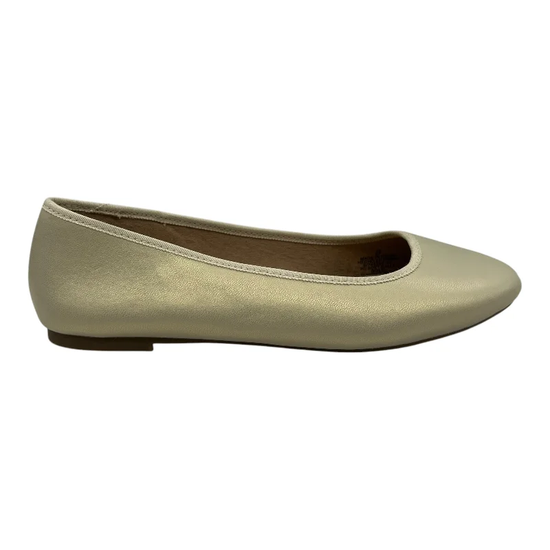 Shoes Flats By Old Navy In Tan, Size:10