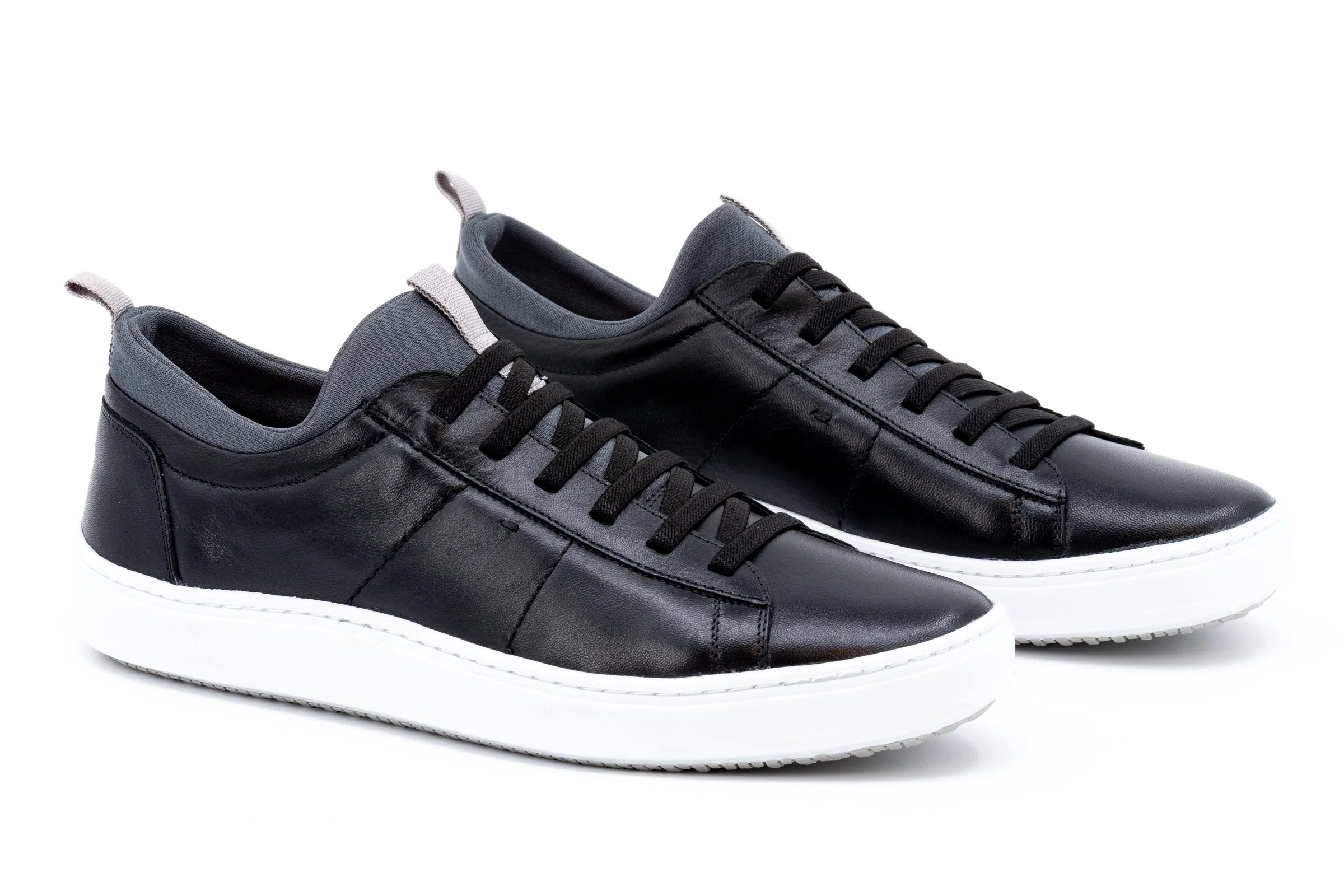 Cameron Sneaker (Black)