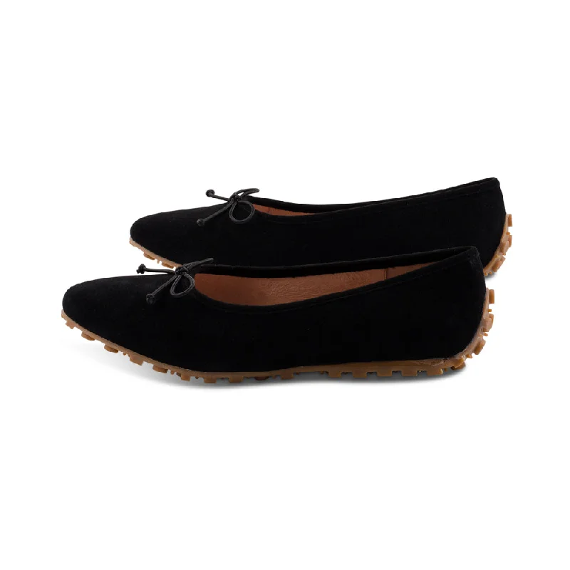 Nacter Black Suede F24